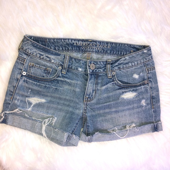 American Eagle Outfitters Pants - American Eagle Distressed Denim Shorts size 4